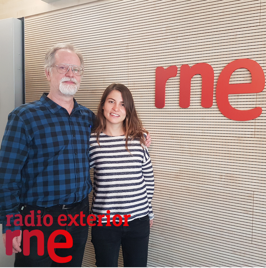 radio exterior foto justin