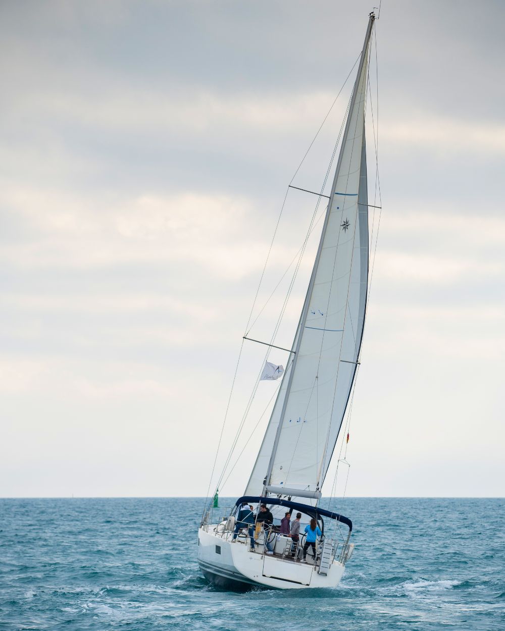 velero allende los mares 4