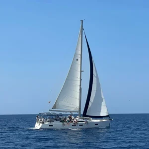allende los mares velero 2
