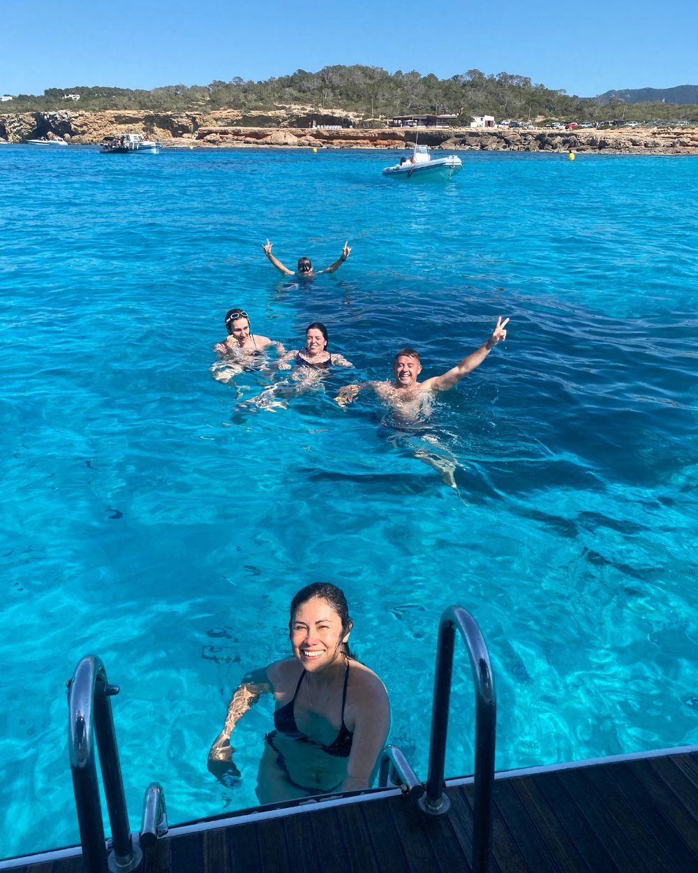 baño mar plataforma velero allende los mares