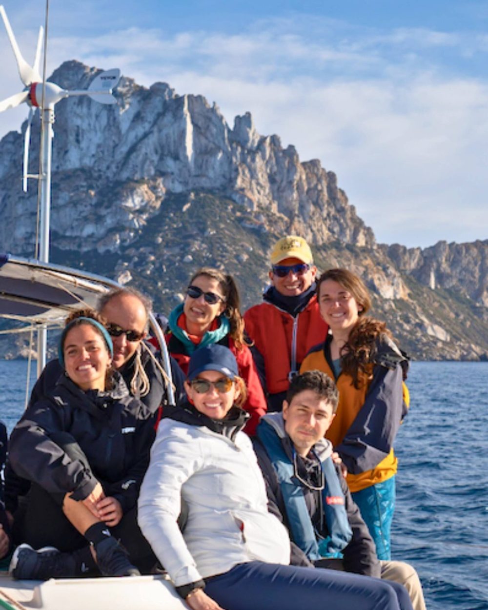 tripulacion allende los mares grupo ibiza